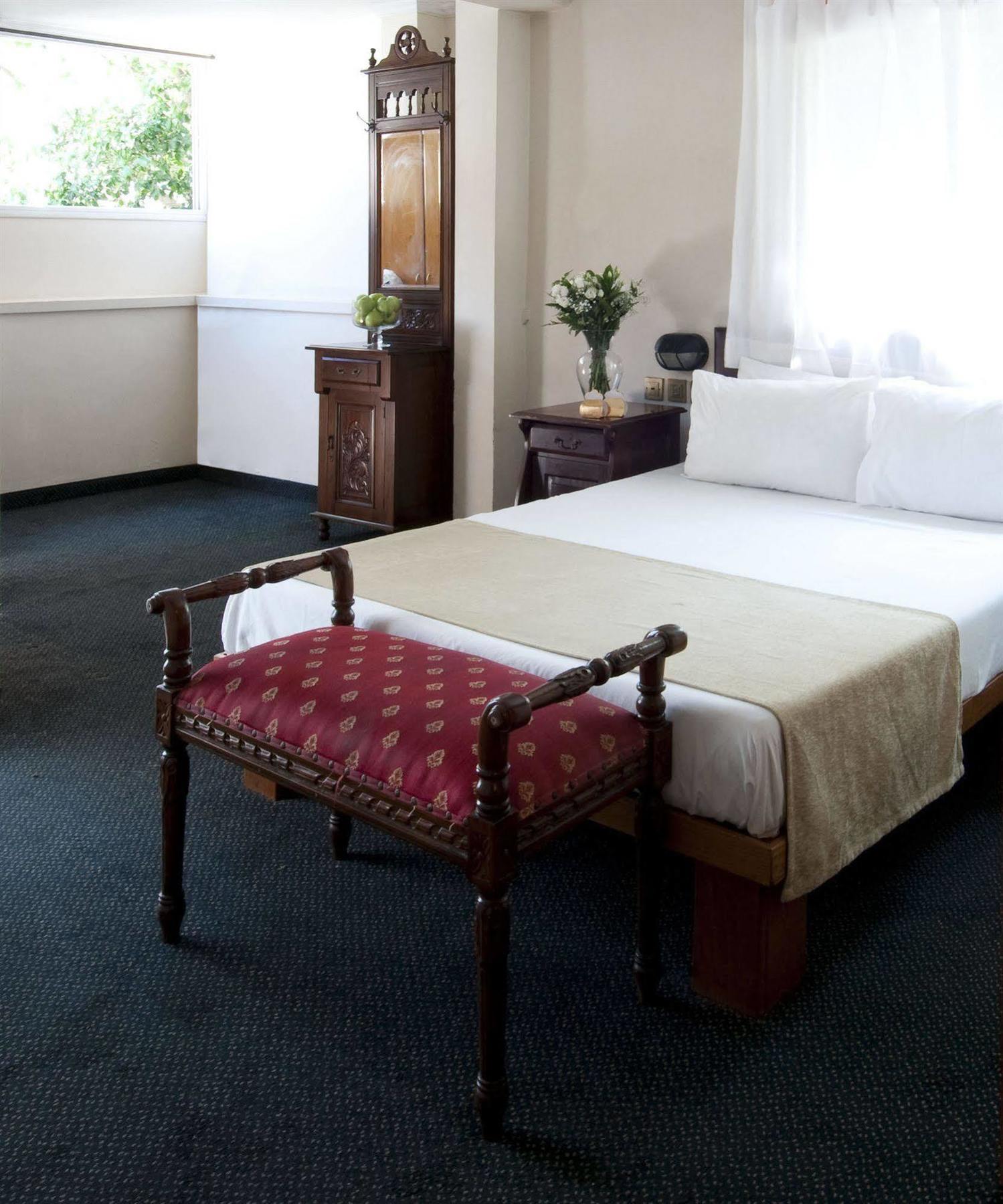 Sun Aviv Hotel تل أبيب المظهر الخارجي الصورة